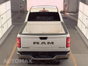 2025 Ram 1500 Big Horn Crew Cab Short Bed - miniatura 5