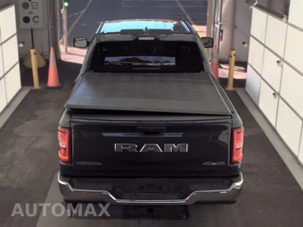 2025 Ram 1500 Big Horn Crew Cab Short Bed - miniatura 5