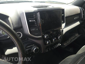 2025 Ram 1500 Big Horn Crew Cab Short Bed - miniatura 11