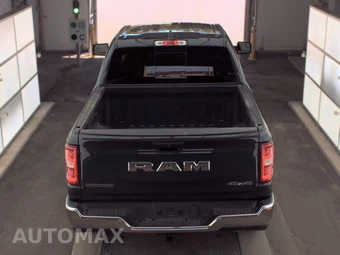 2025 Ram 1500 Big Horn Crew Cab Short Bed - miniatura 5