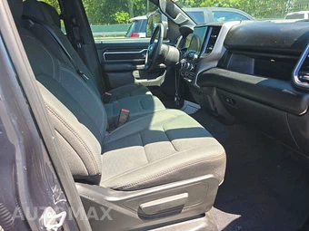2025 Ram 1500 Big Horn Crew Cab Short Bed - miniatura 8