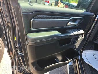 2025 Ram 1500 Big Horn Crew Cab Short Bed - miniatura 9