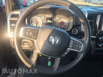 2025 Ram 1500 Big Horn Crew Cab Short Bed - miniatura 10