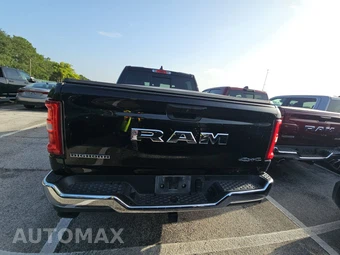 2025 Ram 1500 Big Horn Crew Cab Short Bed - miniatura 5