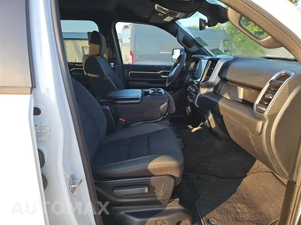 2025 Ram 1500 Big Horn Crew Cab Short Bed - miniatura 8