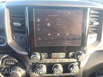 2025 Ram 1500 Big Horn Crew Cab Short Bed - miniatura 11