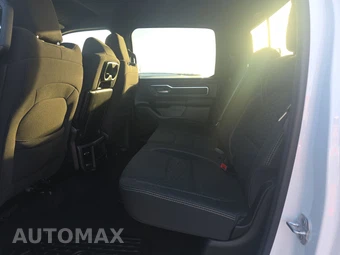 2025 Ram 1500 Big Horn Crew Cab Short Bed - miniatura 13