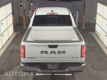 2025 Ram 1500 Big Horn Crew Cab Short Bed - miniatura 5