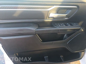 2025 Ram 1500 Big Horn Crew Cab Short Bed - miniatura 9
