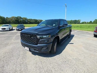 2025 Ram 1500 Big Horn Crew Cab Short Bed