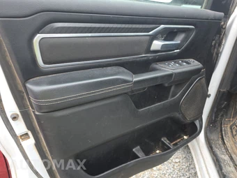 2025 Ram 1500 Big Horn Crew Cab Short Bed - miniatura 9