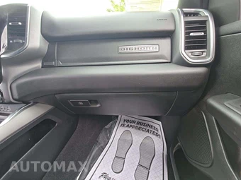 2025 Ram 1500 Big Horn Crew Cab Short Bed - miniatura 16