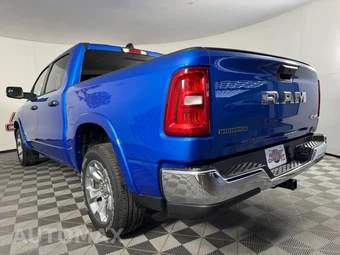 2025 Ram 1500 Big Horn Crew Cab Short Bed - miniatura 26