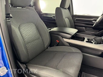 2025 Ram 1500 Big Horn Crew Cab Short Bed - miniatura 33