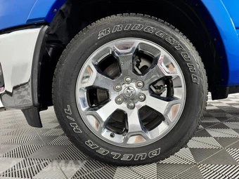 2025 Ram 1500 Big Horn Crew Cab Short Bed - miniatura 41