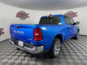 2025 Ram 1500 Big Horn Crew Cab Short Bed - miniatura 7