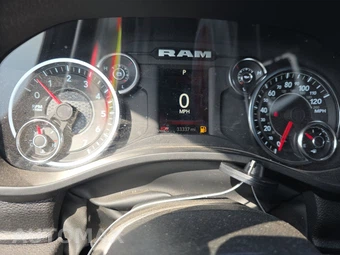 2025 Ram 1500 Big Horn Crew Cab Short Bed - miniatura 12