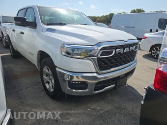 2025 Ram 1500 Big Horn Crew Cab Short Bed - miniatura 3
