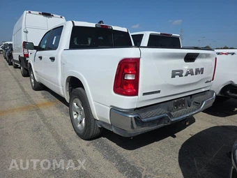 2025 Ram 1500 Big Horn Crew Cab Short Bed - miniatura 6