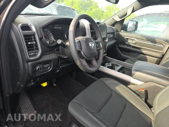 2025 Ram 1500 Big Horn Crew Cab Short Bed - miniatura 11