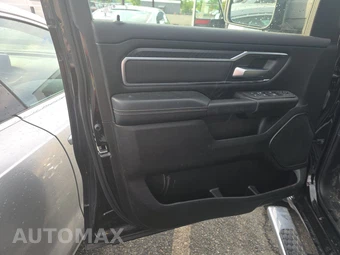 2025 Ram 1500 Big Horn Crew Cab Short Bed - miniatura 9