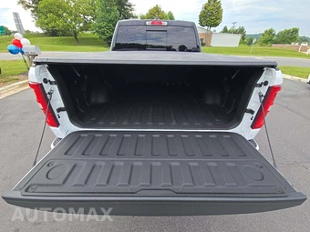 2025 Ram 1500 Big Horn Crew Cab Short Bed – miniatura 11