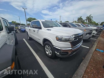 2025 Ram 1500 Big Horn Crew Cab Short Bed - miniatura 4