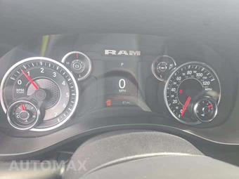 2025 Ram 1500 Big Horn Crew Cab Short Bed - miniatura 9