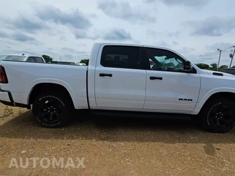 2025 Ram 1500 Big Horn Crew Cab Short Bed - miniatura 5