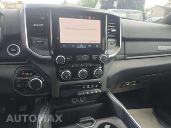2025 Ram 1500 Big Horn Crew Cab Short Bed - miniatura 10