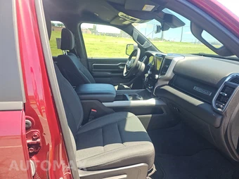 2025 Ram 1500 Big Horn Crew Cab Short Bed - miniatura 8