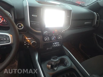 2025 Ram 1500 Big Horn Crew Cab Short Bed - miniatura 11