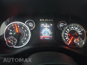 2025 Ram 1500 Big Horn Crew Cab Short Bed - miniatura 12