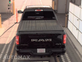 2025 Ram 1500 Big Horn Crew Cab Short Bed - miniatura 5