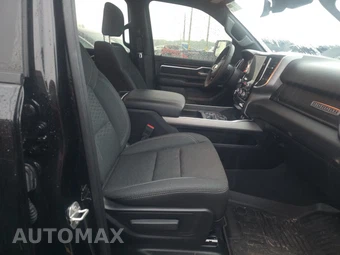 2025 Ram 1500 Big Horn Crew Cab Short Bed - miniatura 8