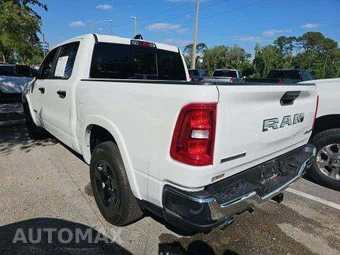 2025 Ram 1500 Big Horn Crew Cab Short Bed - miniatura 2