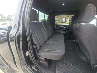 2025 Ram 1500 Big Horn Crew Cab Short Bed - miniatura 13