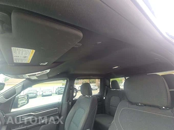 2025 Ram 1500 Big Horn Crew Cab Short Bed - miniatura 8