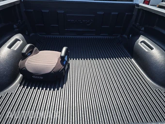 2025 Ram 1500 Big Horn Crew Cab Short Bed - miniatura 16