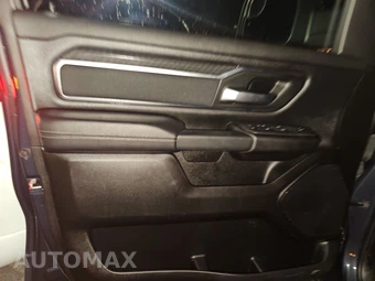 2025 Ram 1500 Big Horn Crew Cab Short Bed - miniatura 9