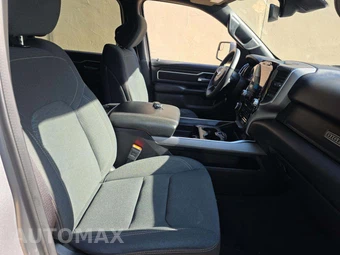 2025 Ram 1500 Big Horn Crew Cab Short Bed - miniatura 18