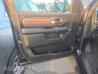 2025 Ram 1500 Big Horn Crew Cab Short Bed - miniatura 9