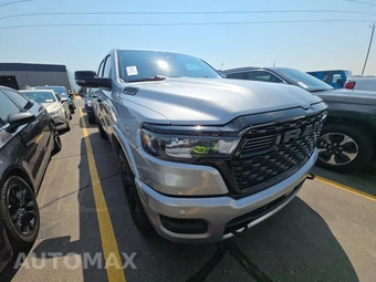 2025 Ram 1500 Big Horn Crew Cab Short Bed - miniatura 3