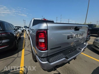 2025 Ram 1500 Big Horn Crew Cab Short Bed - miniatura 6