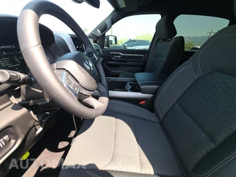 2025 Ram 1500 Big Horn Crew Cab Short Bed - miniatura 7