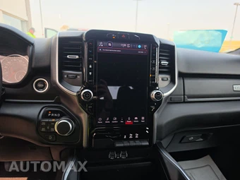 2025 Ram 1500 Big Horn Crew Cab Short Bed - miniatura 11
