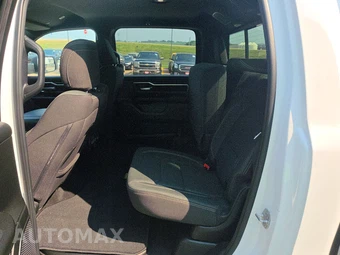 2025 Ram 1500 Big Horn Crew Cab Short Bed - miniatura 13
