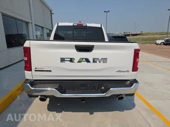 2025 Ram 1500 Big Horn Crew Cab Short Bed - miniatura 5