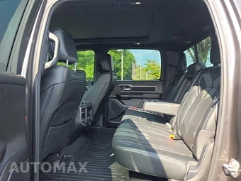 2025 Ram 1500 Big Horn Crew Cab Short Bed - miniatura 16