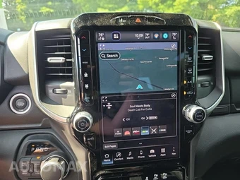 2025 Ram 1500 Big Horn Crew Cab Short Bed - miniatura 23